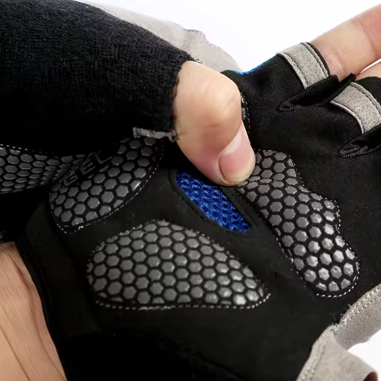 IronFlex™ Gloves - FREE with IronFlex™ Cordless Battle Ropes